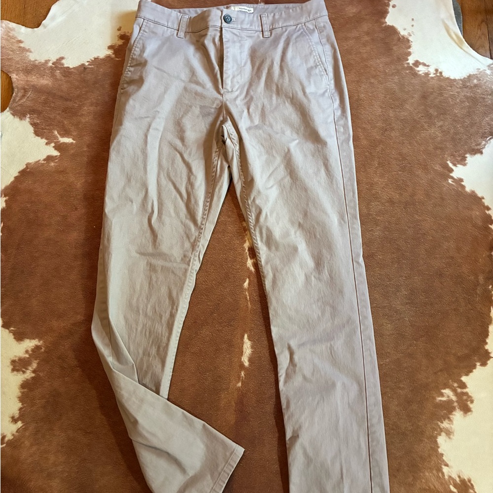 Classic Men's Khaki Chinos